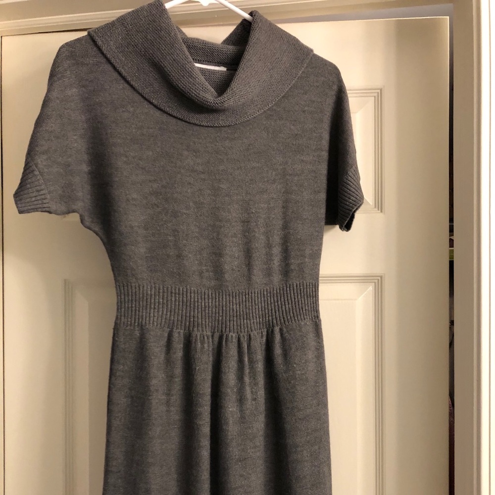 Lift grey knit dress.. size medium petite